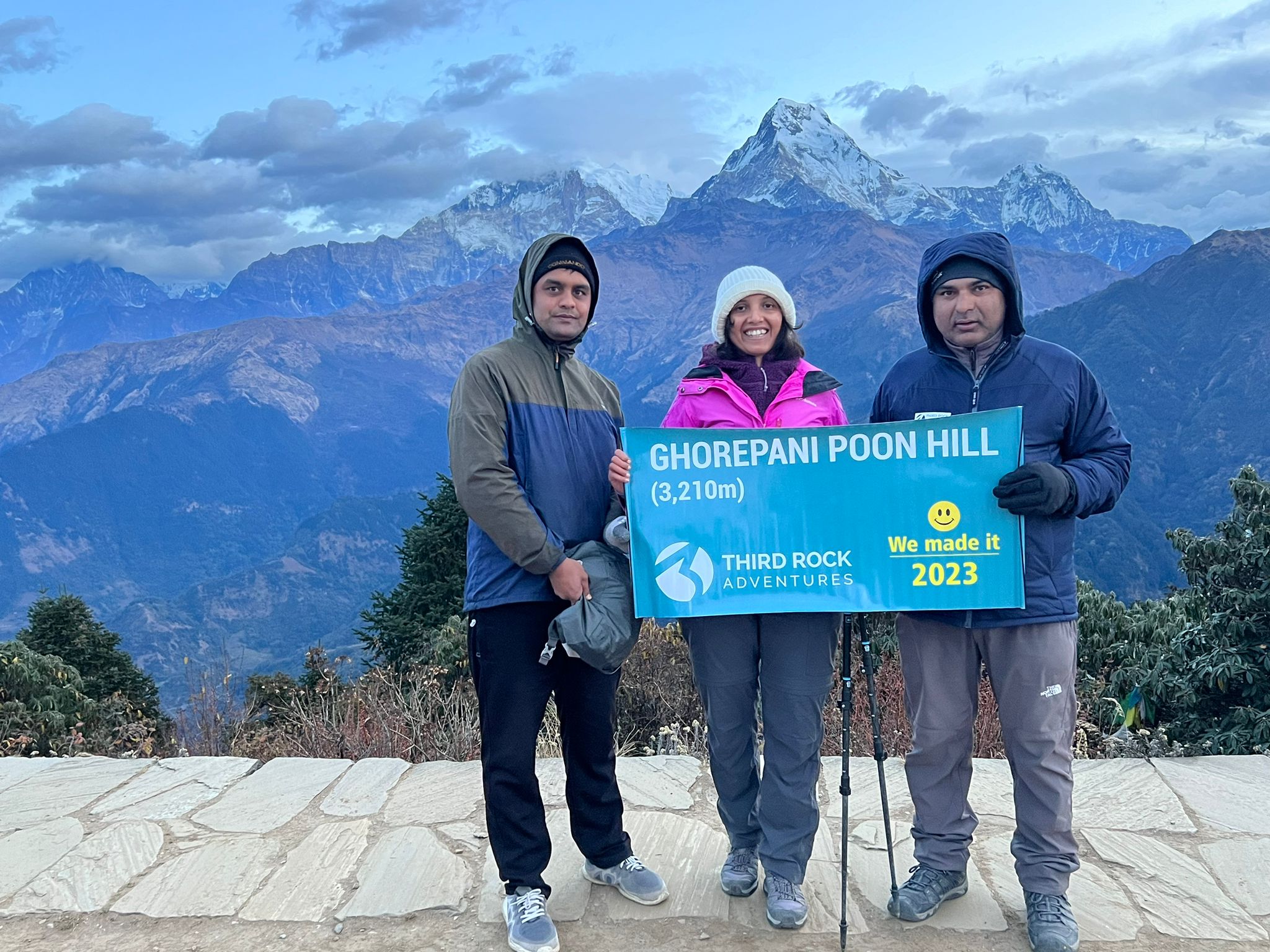 ghorepani-poon-hill-with-client
